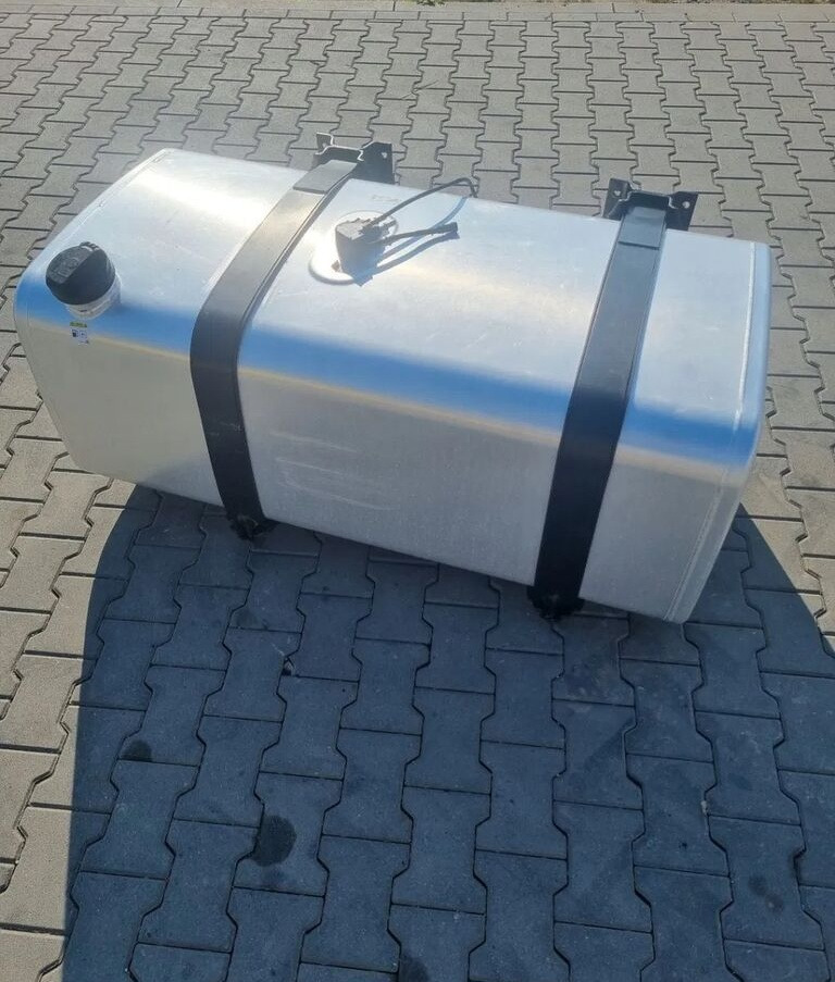 Ford F-MAX CARGO GC46 Ford F-MAX CARGO - Fuel tank for Truck: picture 1 Ford F-MAX CARGO GC46 Ford F-MAX CARGO - Fuel tank for Truck: picture 1