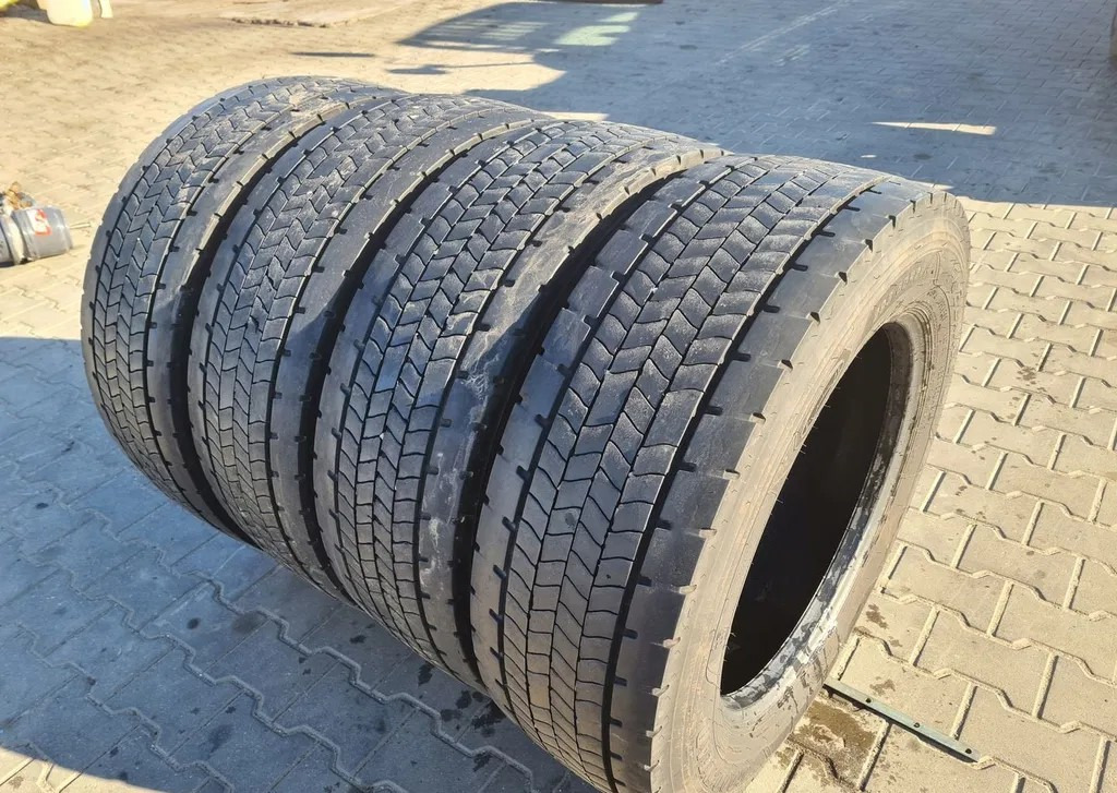 GOODYEAR TYŁ FUELMAX D 295/60 R 22.5 4 szt. stalowe - Wheels and tires: picture 1 GOODYEAR TYŁ FUELMAX D 295/60 R 22.5 4 szt. stalowe - Wheels and tires: picture 1