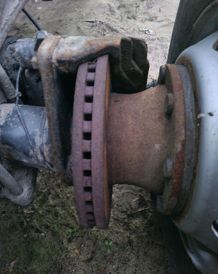 RENAULT PIASTA KOMPLETNA TYŁ 19.5 8 SZPILEK - Wheel hub: picture 3 RENAULT PIASTA KOMPLETNA TYŁ 19.5 8 SZPILEK - Wheel hub: picture 3