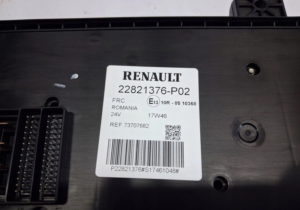 RENAULT PŁYTA BEZPIECZNIKÓW SKRZYNKA RENAULT GAMA T RANGE 22821376 P02 - Fuse for Truck: picture 4 RENAULT PŁYTA BEZPIECZNIKÓW SKRZYNKA RENAULT GAMA T RANGE 22821376 P02 - Fuse for Truck: picture 4