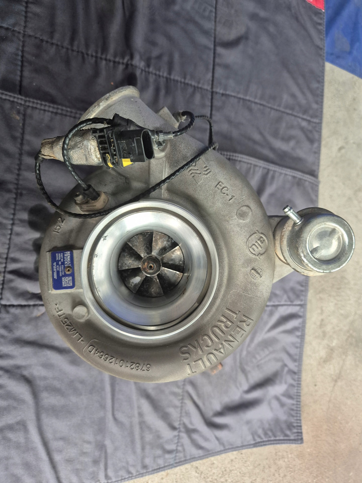 RENAULT TURBINA TURBOSPRĘŻARKA TURBO I-SAVE VOLVO FH 5 Renault T-Serie Evo DTI 13 - Turbo for Truck: picture 2 RENAULT TURBINA TURBOSPRĘŻARKA TURBO I-SAVE VOLVO FH 5 Renault T-Serie Evo DTI 13 - Turbo for Truck: picture 2