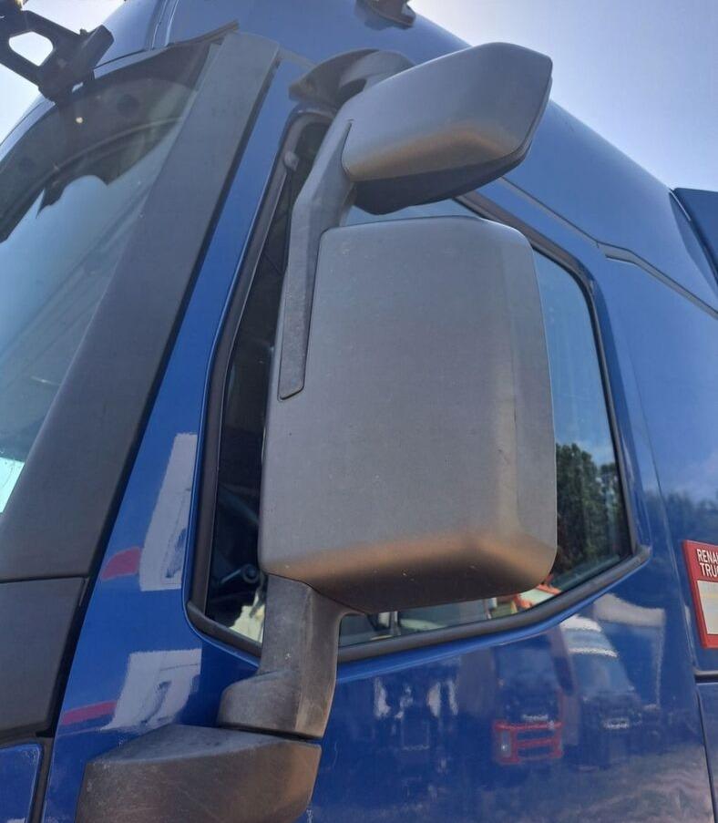 Renault GAMA T K C RANGE - Door and parts for Truck: picture 3 Renault GAMA T K C RANGE - Door and parts for Truck: picture 3