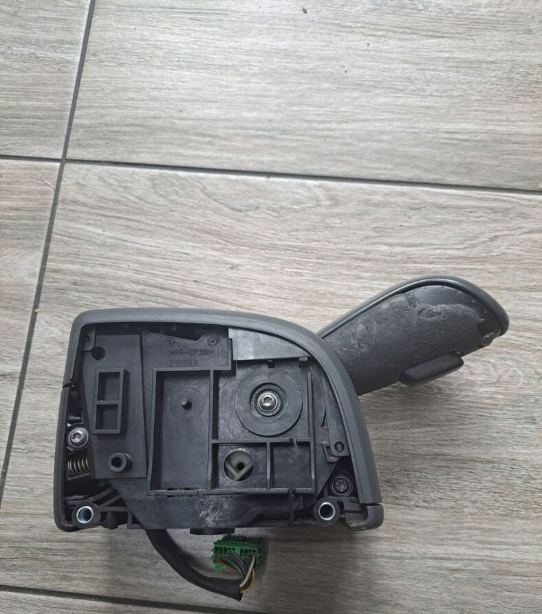 Volvo JOYSTICK BIEGÓW GAŁKA LEWAREK VOLVO FH FM 9 13 21073025 - Gear stick for Truck: picture 1 Volvo JOYSTICK BIEGÓW GAŁKA LEWAREK VOLVO FH FM 9 13 21073025 - Gear stick for Truck: picture 1
