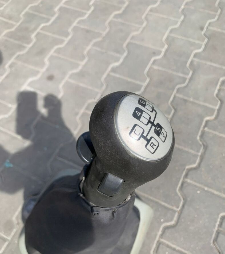 Volvo LEWAREK ZMIANY BIEGÓW GAŁKA VOLVO FH 4 MANUAL - Gear stick for Truck: picture 1 Volvo LEWAREK ZMIANY BIEGÓW GAŁKA VOLVO FH 4 MANUAL - Gear stick for Truck: picture 1