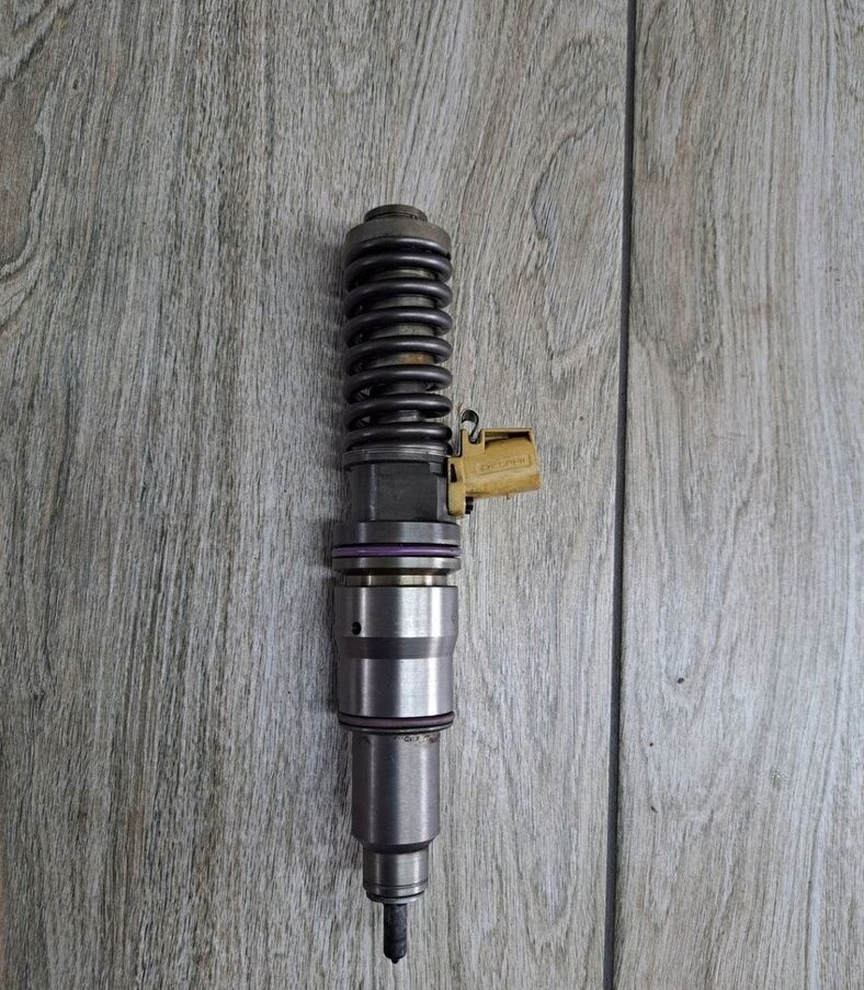 Volvo POMPOWTRYSKIWACZ WTRYSK RENAULT DXI VOLVO FH FM 13 85003266 - Injector for Truck: picture 2 Volvo POMPOWTRYSKIWACZ WTRYSK RENAULT DXI VOLVO FH FM 13 85003266 - Injector for Truck: picture 2