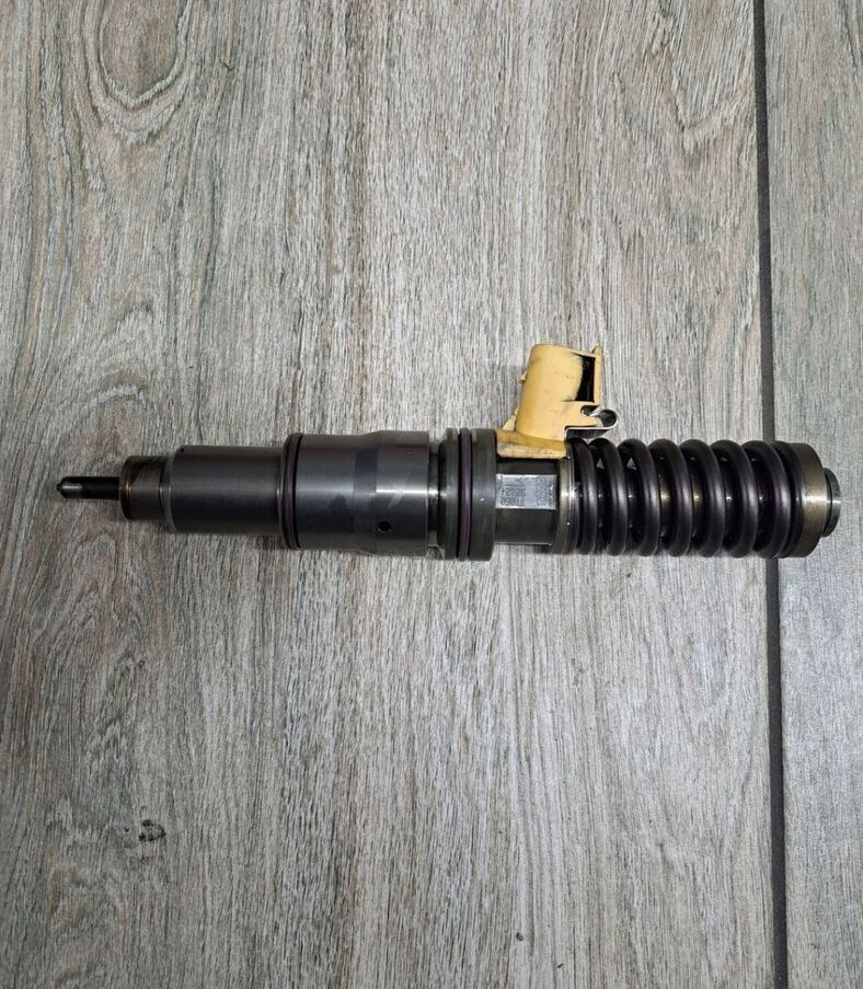 Volvo POMPOWTRYSKIWACZE RENAULT DXI VOLVO FH FM 13 21028880 - Injector for Truck: picture 2 Volvo POMPOWTRYSKIWACZE RENAULT DXI VOLVO FH FM 13 21028880 - Injector for Truck: picture 2