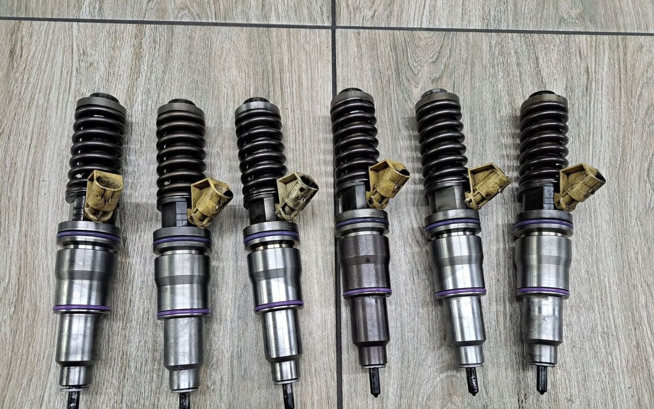 Volvo POMPOWTRYSKIWACZE WTRYSKI RENAULT MAGNUM DXI 12 VOLVO FH FM 12 - Injector for Truck: picture 1 Volvo POMPOWTRYSKIWACZE WTRYSKI RENAULT MAGNUM DXI 12 VOLVO FH FM 12 - Injector for Truck: picture 1