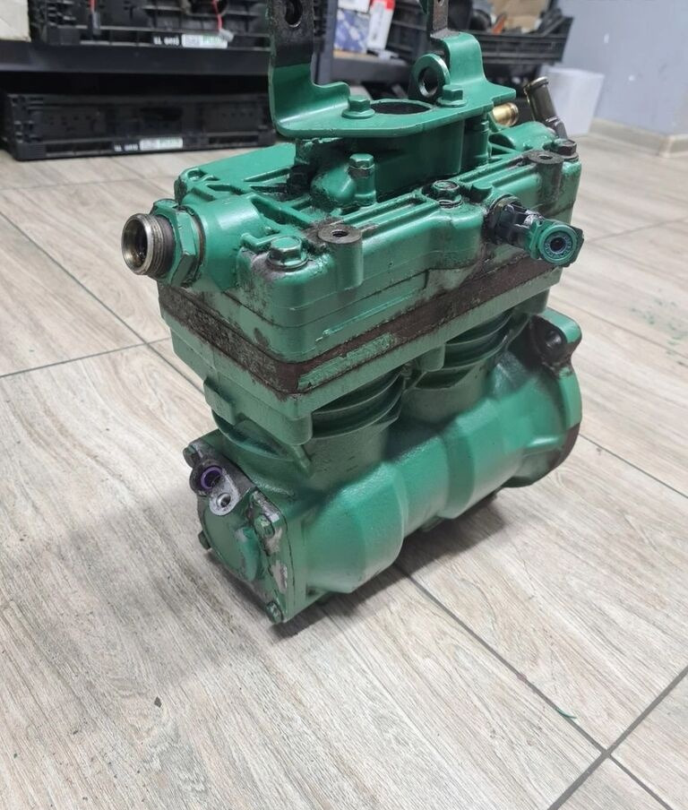 Volvo SPRĘŻARKA KOMPRESOR POWIETRZA FH 4 FH 16 EURO 6 22083113   Volvo VOLVO FH 4 FH 16 EURO 6 22083113 - A/C compressor for Truck: picture 1 Volvo SPRĘŻARKA KOMPRESOR POWIETRZA FH 4 FH 16 EURO 6 22083113   Volvo VOLVO FH 4 FH 16 EURO 6 22083113 - A/C compressor for Truck: picture 1