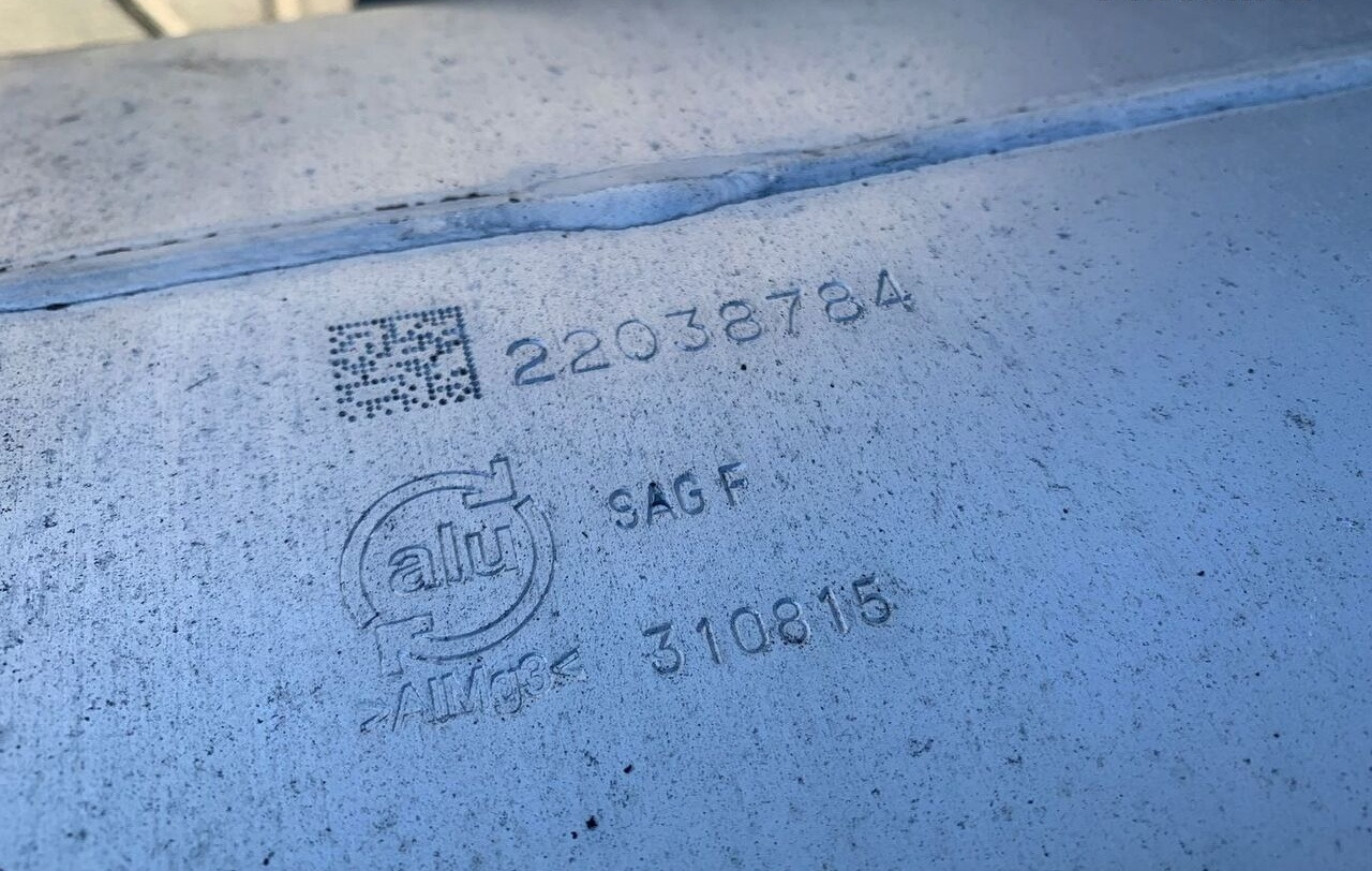 Volvo ZBIORNIK PALIWA VOLVO FH 4 FM 4 LOW DECK 150x69x56 22038784 - Fuel tank for Truck: picture 2 Volvo ZBIORNIK PALIWA VOLVO FH 4 FM 4 LOW DECK 150x69x56 22038784 - Fuel tank for Truck: picture 2