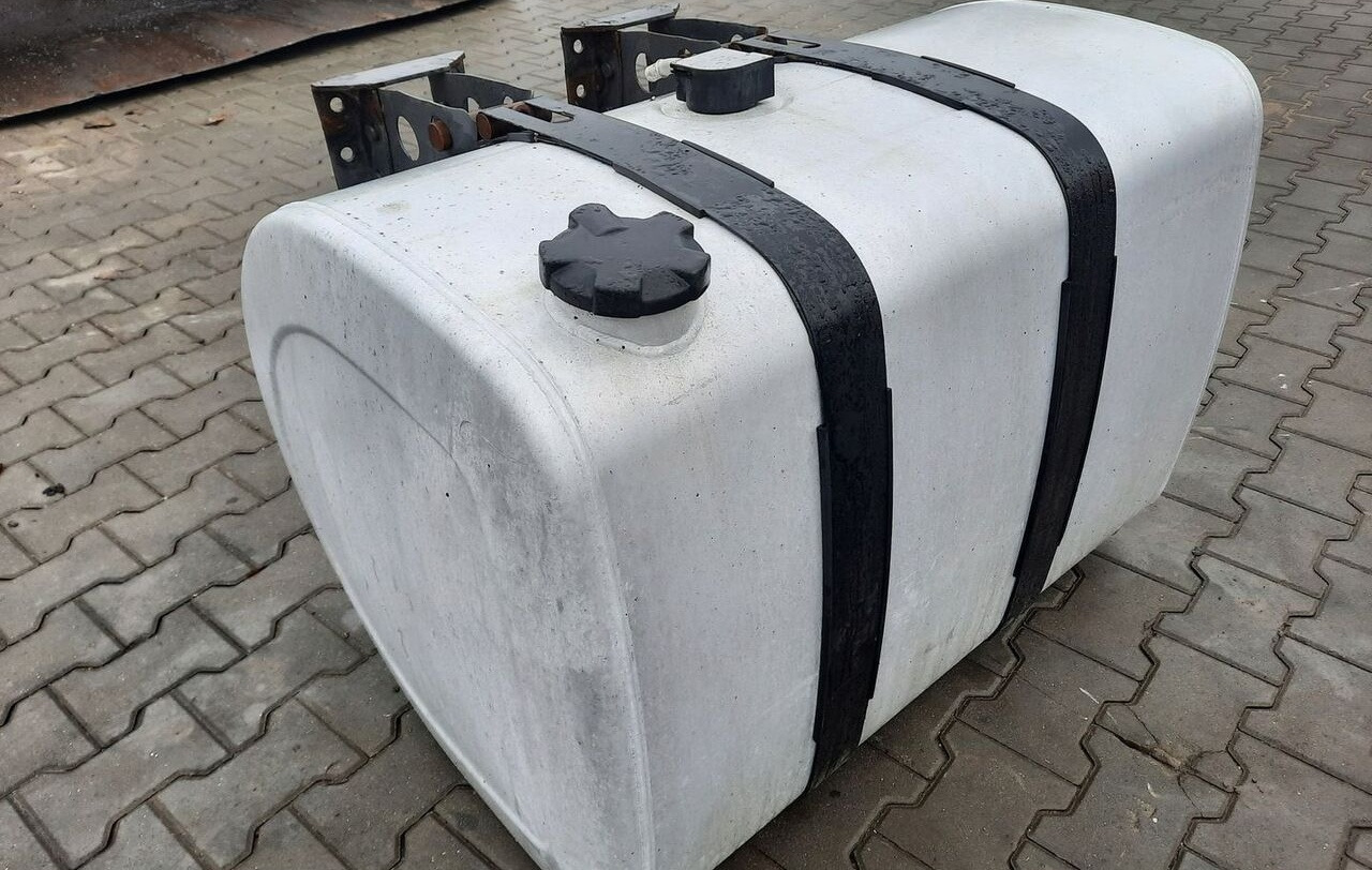 Volvo ZBIORNIK PALIWA VOLVO FH4 FM4 FMX 100/70/70 21516447 - Fuel tank for Truck: picture 1 Volvo ZBIORNIK PALIWA VOLVO FH4 FM4 FMX 100/70/70 21516447 - Fuel tank for Truck: picture 1