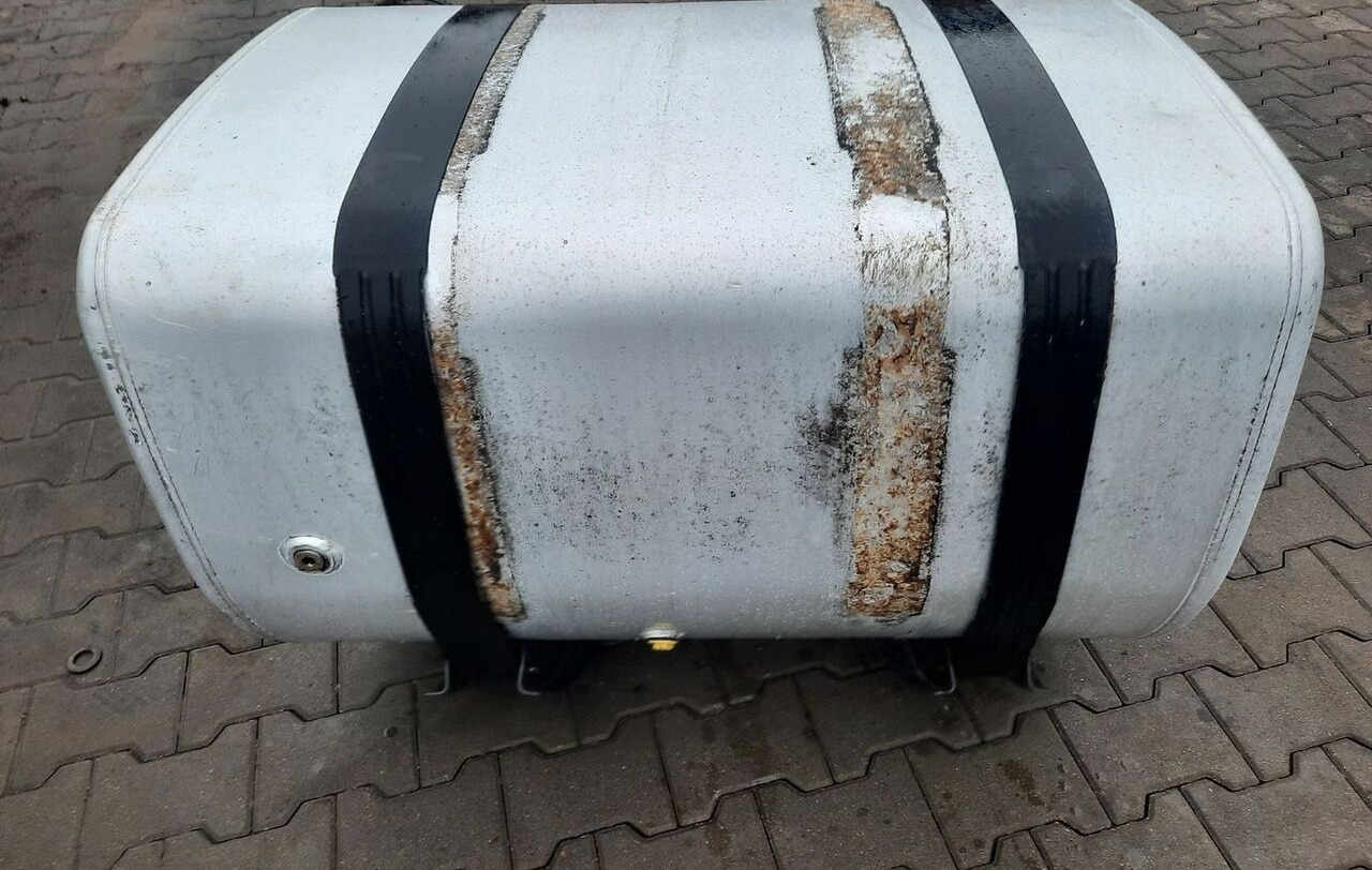 Volvo ZBIORNIK PALIWA VOLVO FH4 FM4 FMX 100/70/70 21821393 - Fuel tank for Truck: picture 5 Volvo ZBIORNIK PALIWA VOLVO FH4 FM4 FMX 100/70/70 21821393 - Fuel tank for Truck: picture 5