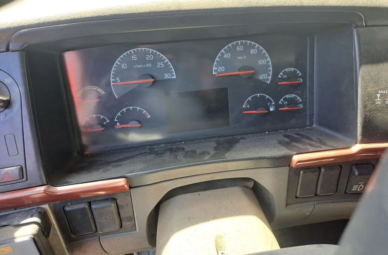 Volvo ZEGARY LICZNIKI FH FM 9 13 FH16 MANUAL 20739270-P01 Volvo FH FM - Dashboard for Truck: picture 1 Volvo ZEGARY LICZNIKI FH FM 9 13 FH16 MANUAL 20739270-P01 Volvo FH FM - Dashboard for Truck: picture 1