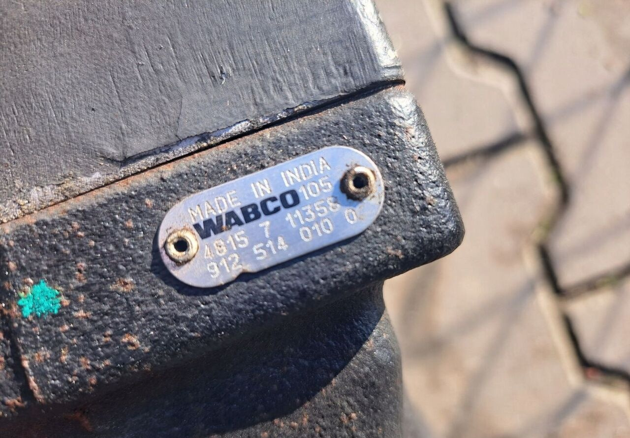WABCO Renault GAMA T - Air brake compressor for Truck: picture 1 WABCO Renault GAMA T - Air brake compressor for Truck: picture 1