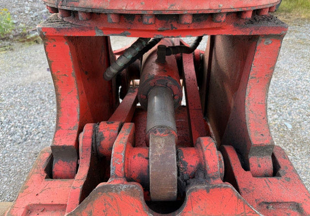 ROBI DG21RD - Grapple for Construction machinery: picture 5 ROBI DG21RD - Grapple for Construction machinery: picture 5