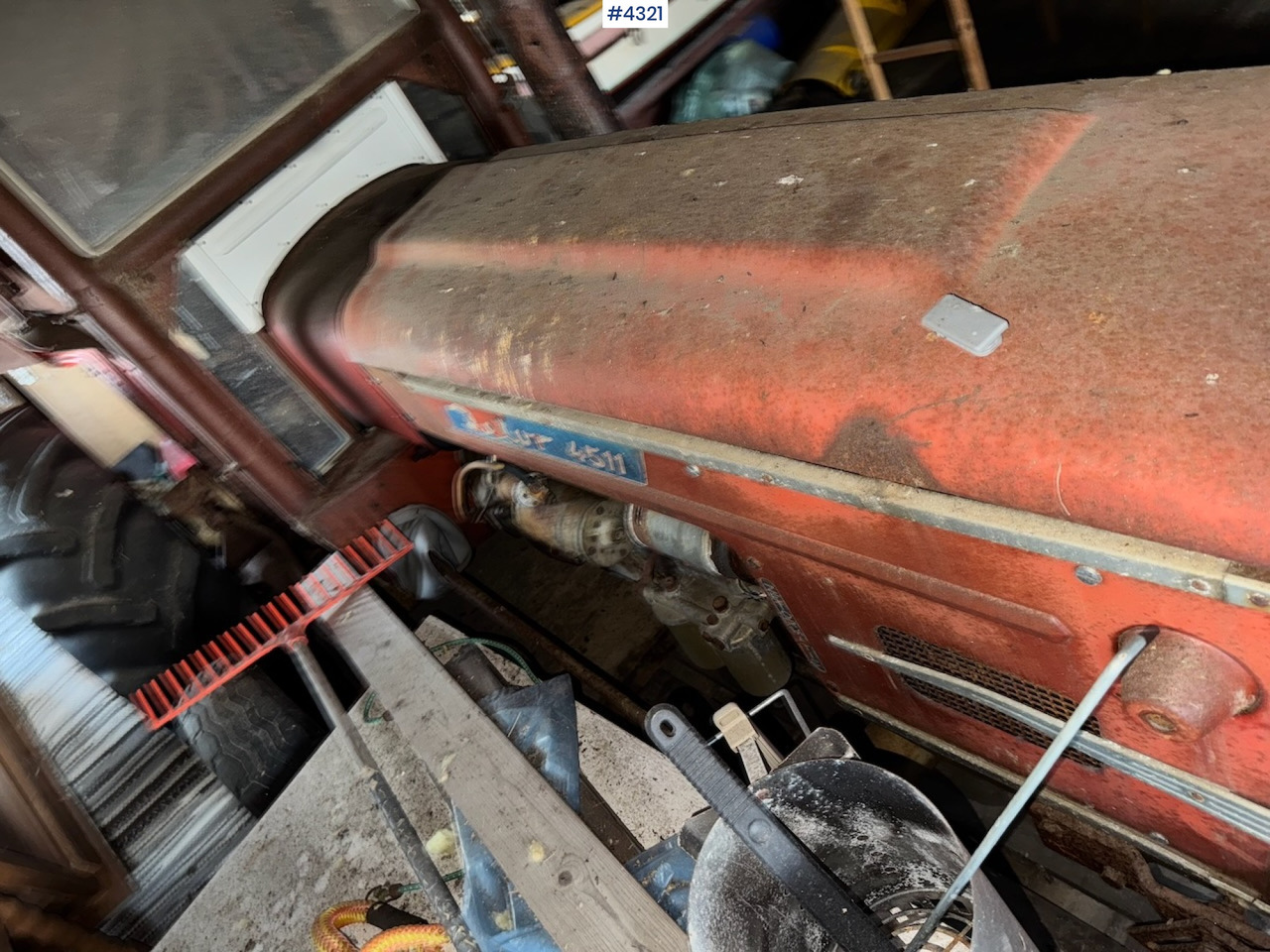 Farm tractor 1971 Zetor 4511: picture 10