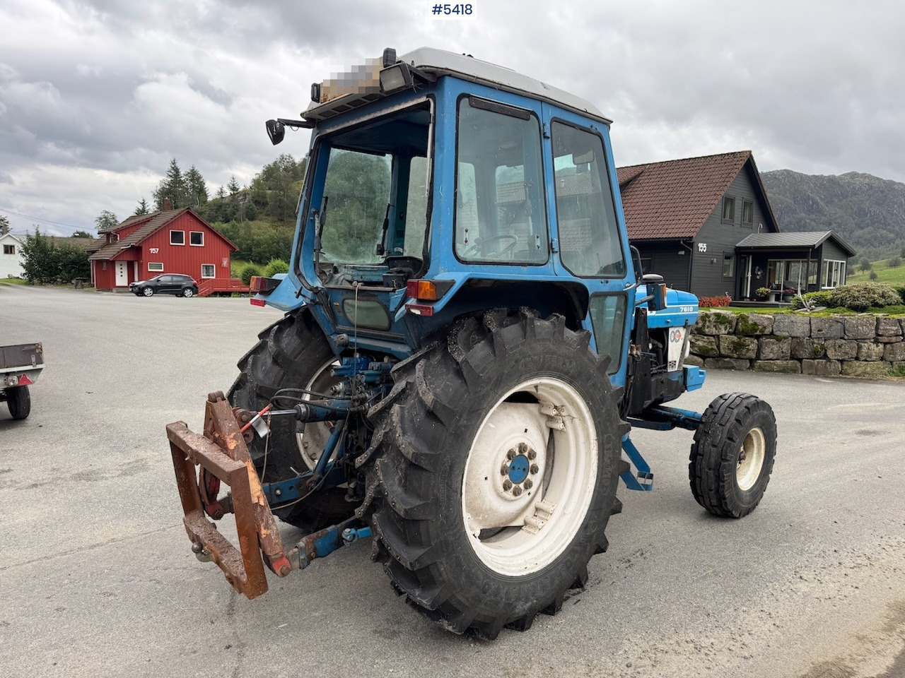 Farm tractor 1982 Ford 7610 w/ front loader.: picture 6