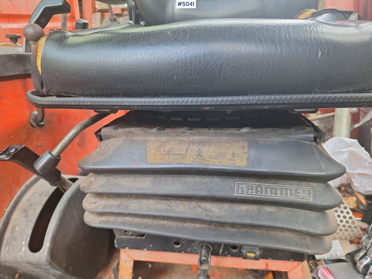 Farm tractor 1984 Volvo BM Valmet 805 Turbo: picture 17