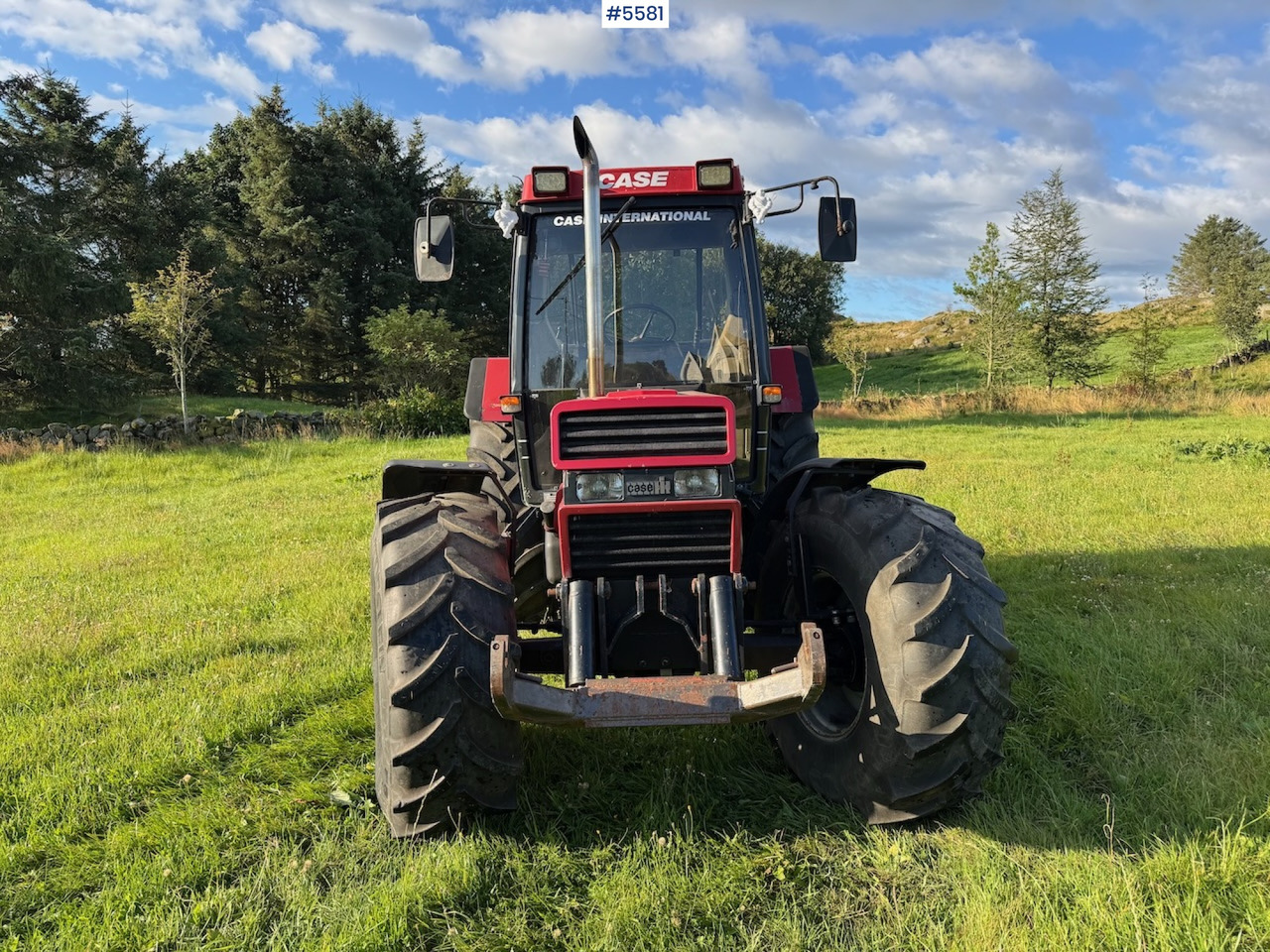 Farm tractor 1992 Case IH 845 XL w/ front hydraulics: picture 10 Farm tractor 1992 Case IH 845 XL w/ front hydraulics: picture 10