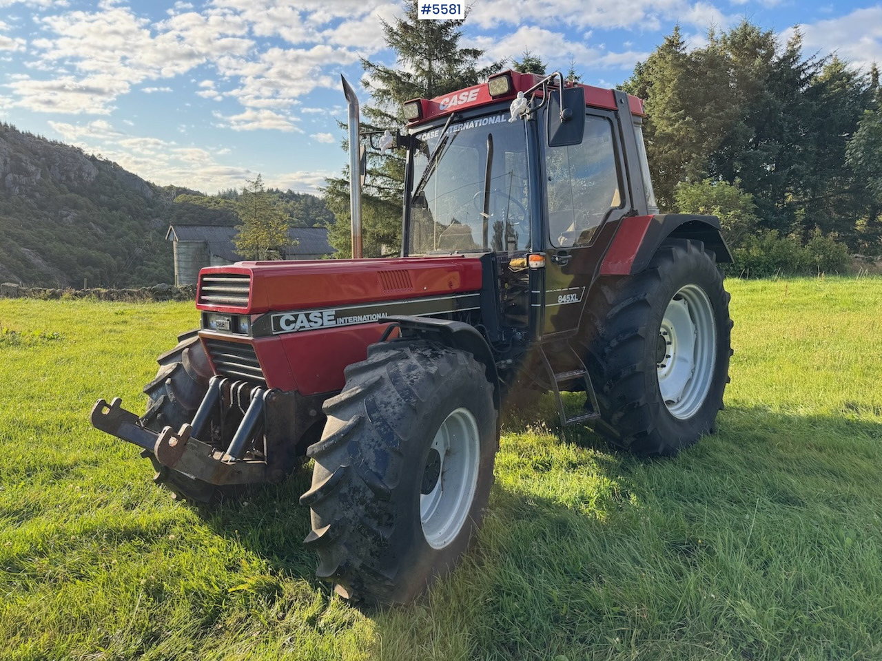 Farm tractor 1992 Case IH 845 XL w/ front hydraulics: picture 14 Farm tractor 1992 Case IH 845 XL w/ front hydraulics: picture 14