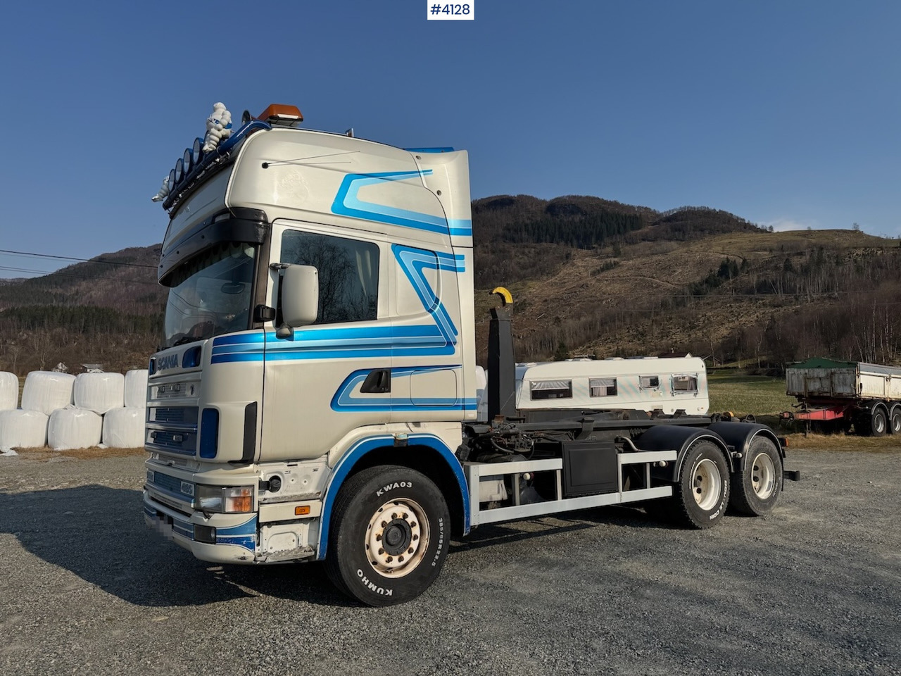 1999 Scania R 144G Hooklift - Hook lift truck: picture 3 1999 Scania R 144G Hooklift - Hook lift truck: picture 3
