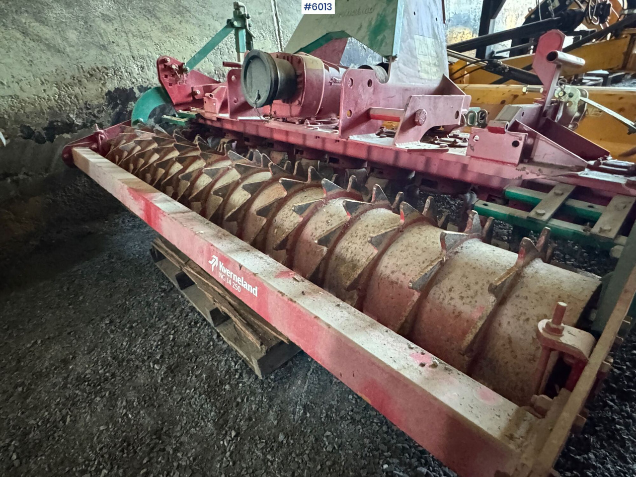 2000 Kverneland NG 14 250 horizontal tiller - Soil tillage equipment: picture 5 2000 Kverneland NG 14 250 horizontal tiller - Soil tillage equipment: picture 5