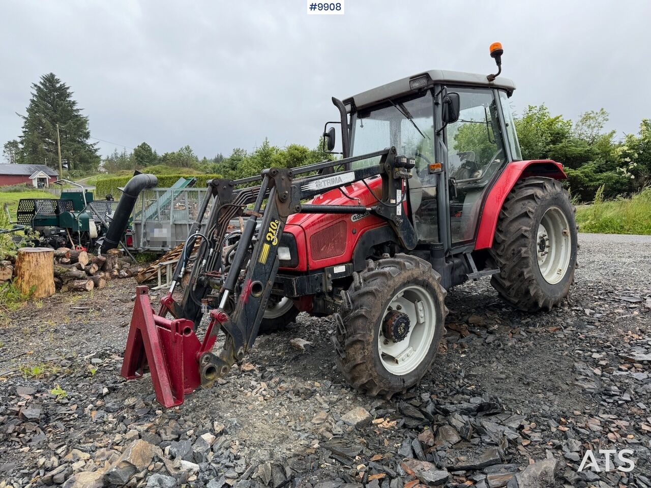 2000 Massey Ferguson 4235 w/ front loader - Farm tractor: picture 5 2000 Massey Ferguson 4235 w/ front loader - Farm tractor: picture 5