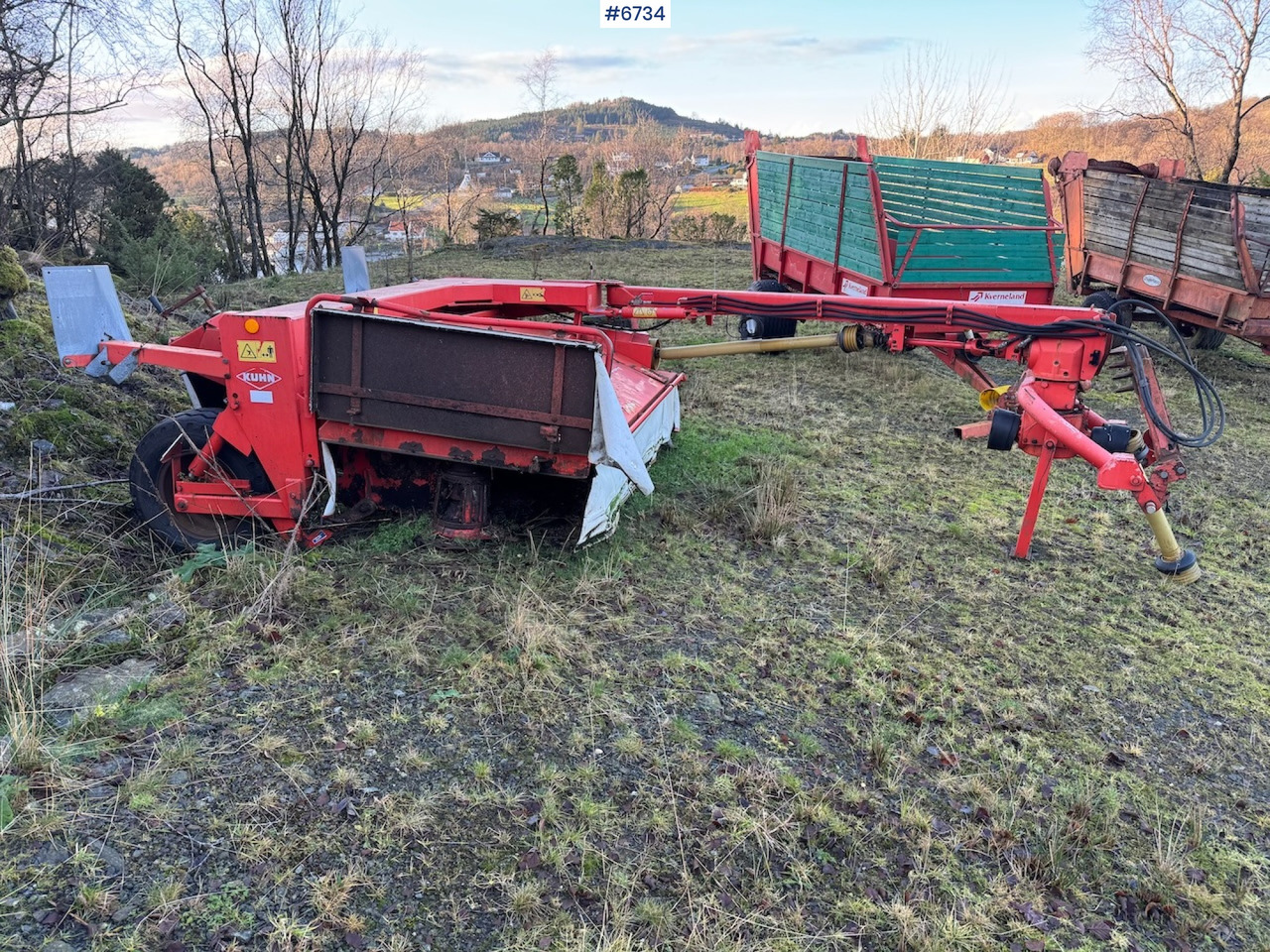 2001 Kuhn FC 302 G Trailed mower. - Hay and forage equipment: picture 3 2001 Kuhn FC 302 G Trailed mower. - Hay and forage equipment: picture 3