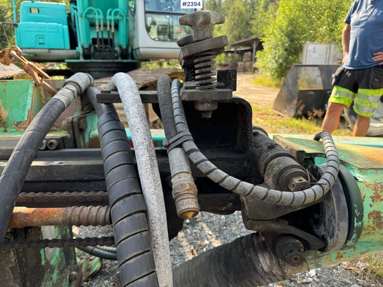 Excavator 2004 Montabert CPA 225 Drilltower w/ compressor: picture 15