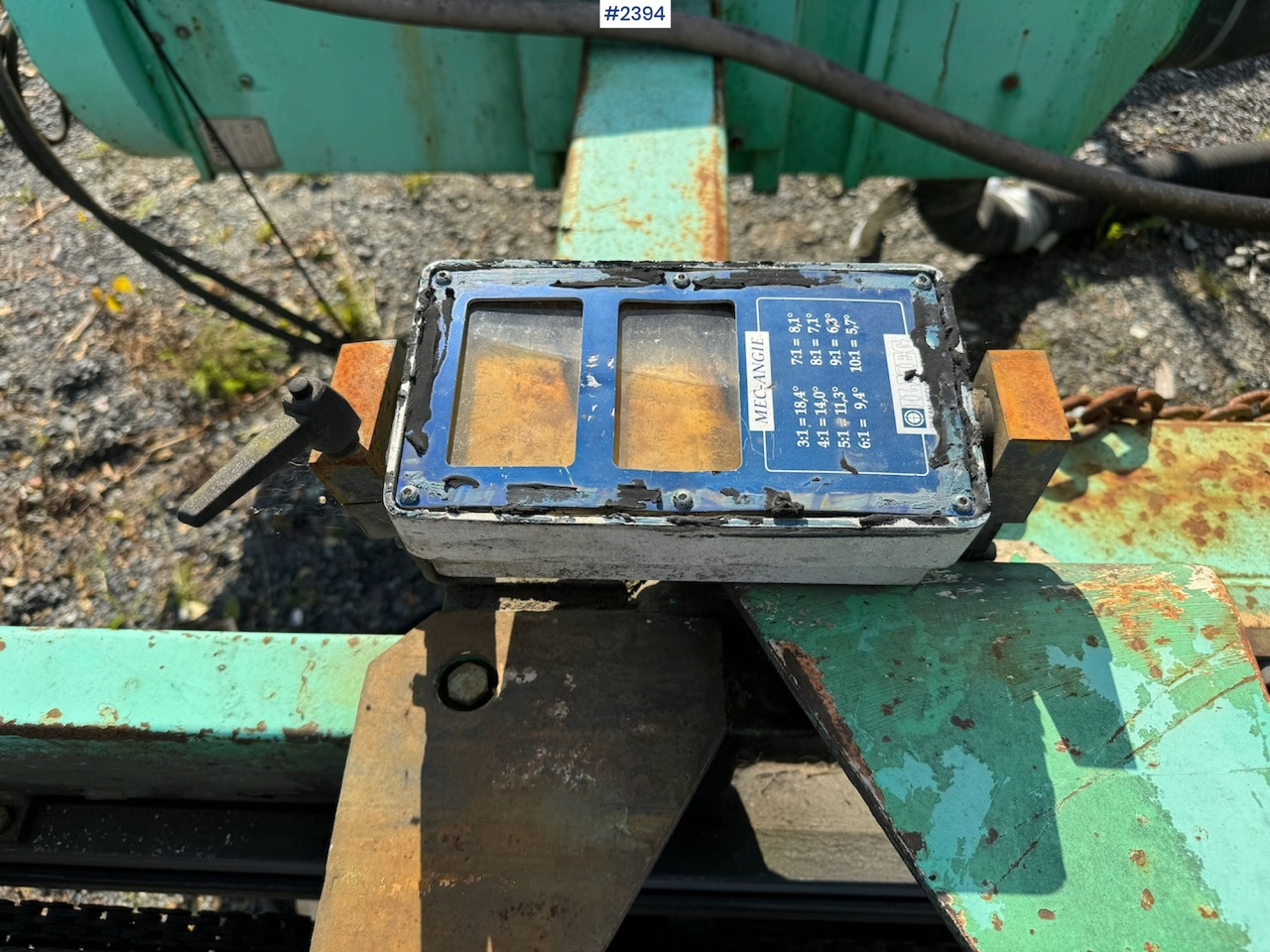 Excavator 2004 Montabert CPA 225 Drilltower w/ compressor: picture 9