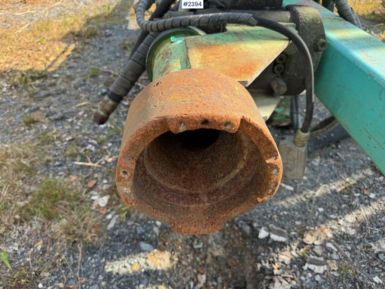 Excavator 2004 Montabert CPA 225 Drilltower w/ compressor: picture 14