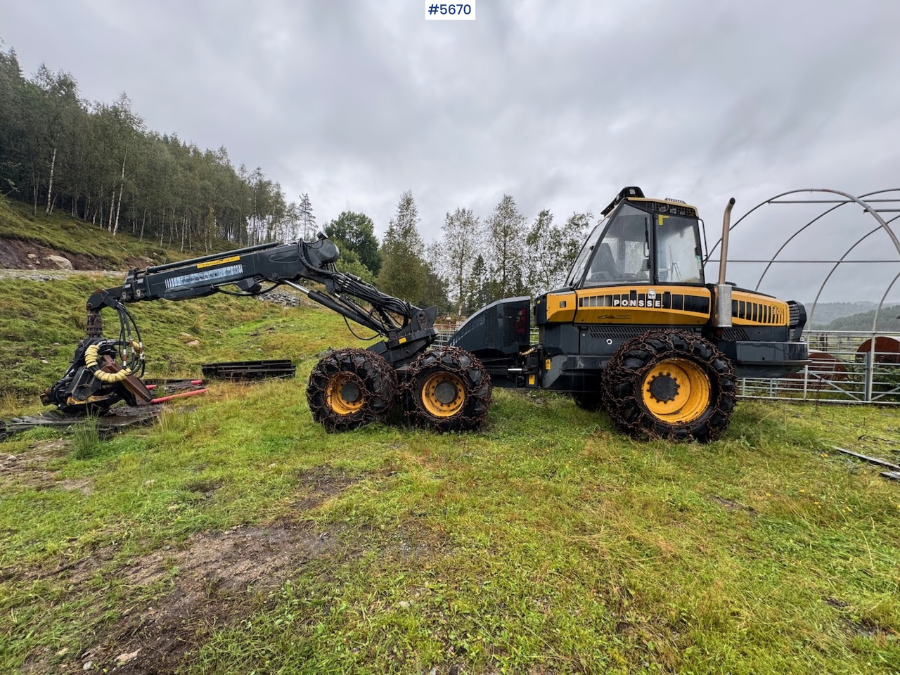 2004 Ponsse Ergo - Forestry harvester: picture 2 2004 Ponsse Ergo - Forestry harvester: picture 2