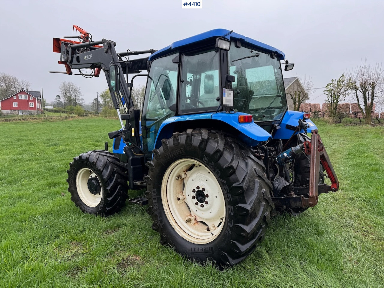 2006 New Holland TL100 A w/Front Loader. - Farm tractor: picture 4 2006 New Holland TL100 A w/Front Loader. - Farm tractor: picture 4