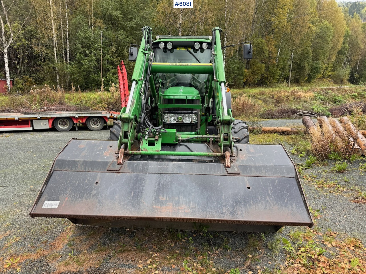 2007 John Deere 6430 Premium w/ front loader and bucket. - Farm tractor: picture 4 2007 John Deere 6430 Premium w/ front loader and bucket. - Farm tractor: picture 4