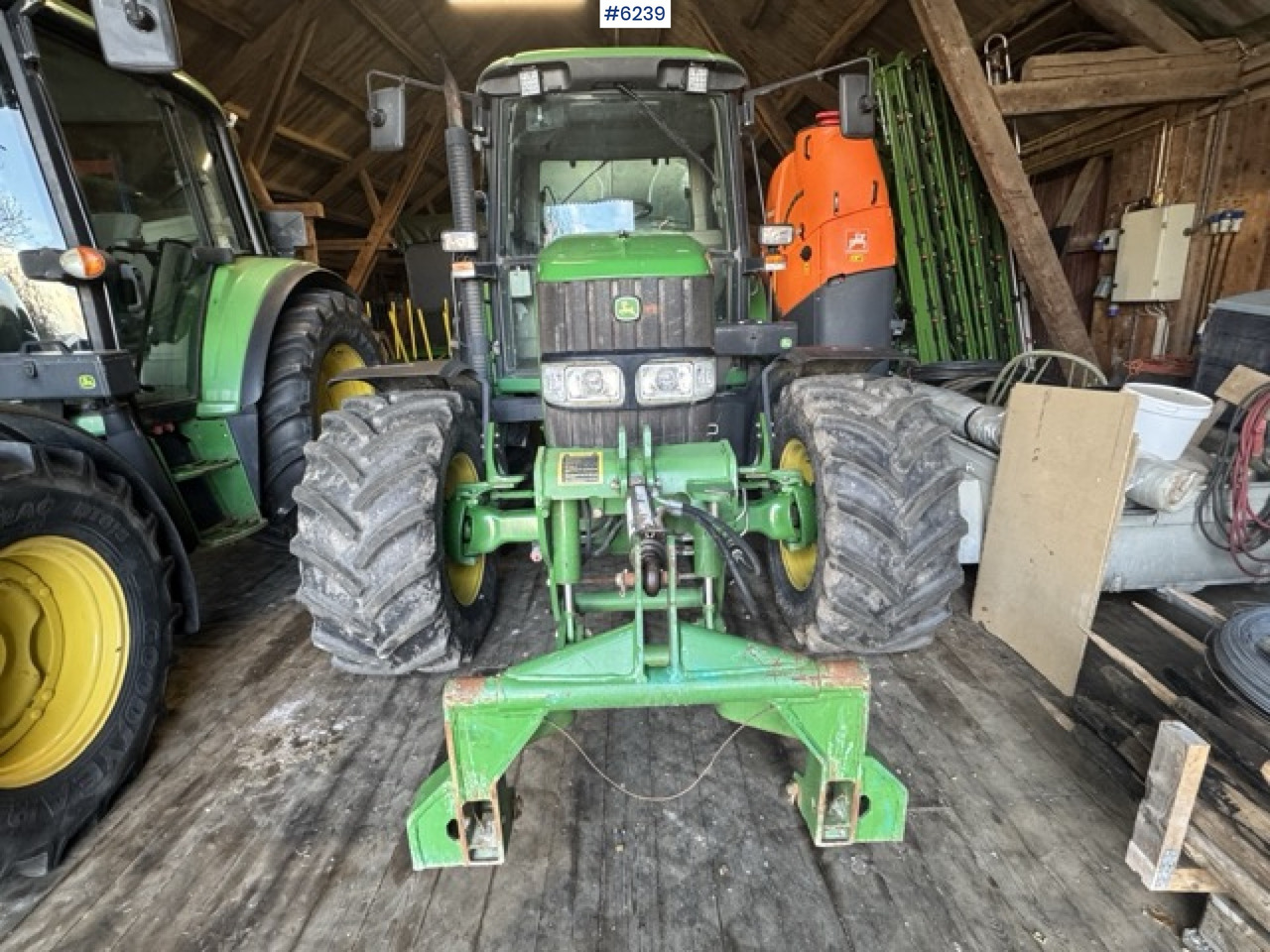 2010 John Deere 6230 – Only 2,074 hours! - Farm tractor: picture 4 2010 John Deere 6230 – Only 2,074 hours! - Farm tractor: picture 4