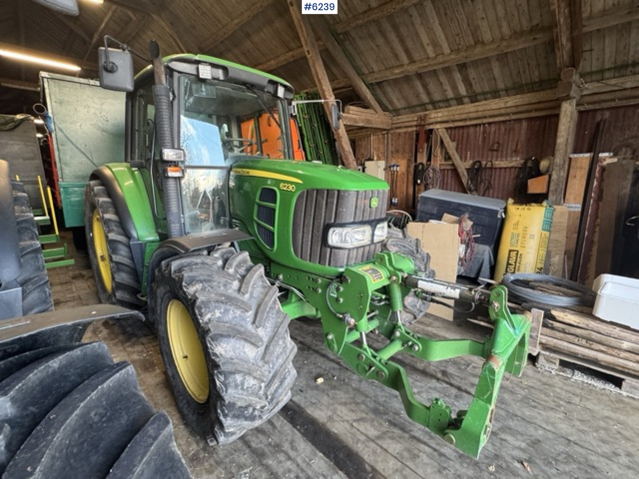 2010 John Deere 6230 – Only 2,074 hours! - Farm tractor: picture 1 2010 John Deere 6230 – Only 2,074 hours! - Farm tractor: picture 1