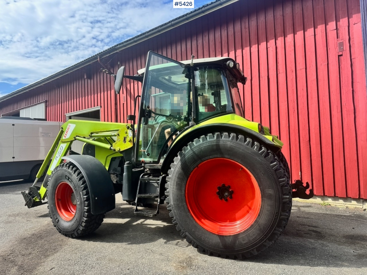 2011 Claas Arion 430 w/ Front loader and Plough. 3210 hours! - Farm tractor: picture 3 2011 Claas Arion 430 w/ Front loader and Plough. 3210 hours! - Farm tractor: picture 3