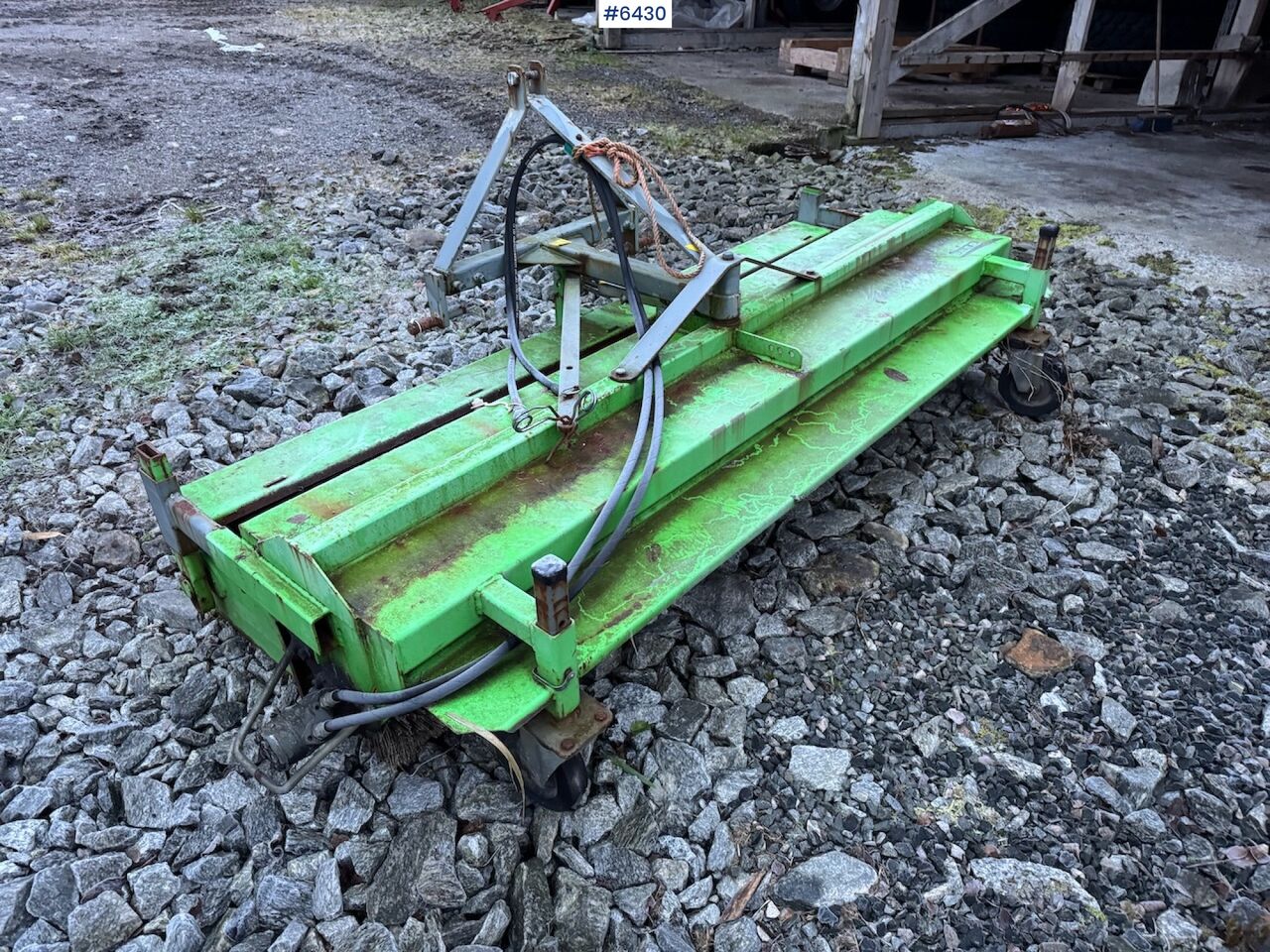 2012 Bemo 2300 with quick coupling. Price on request. - Broom: picture 2 2012 Bemo 2300 with quick coupling. Price on request. - Broom: picture 2