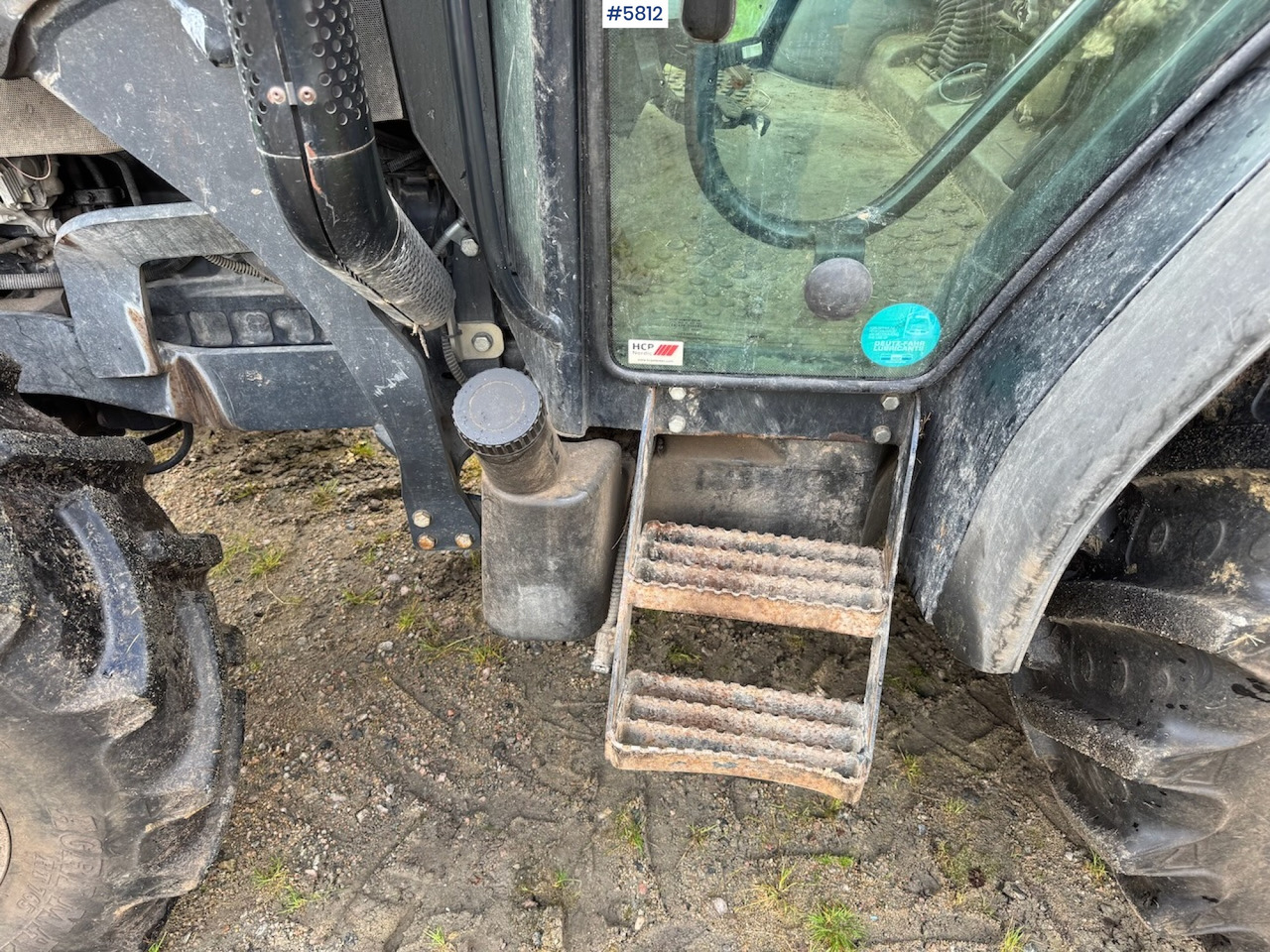 Leasing of  2013 Deutz Fahr Agroplus 410 DT w/ front loader. 2013 Deutz Fahr Agroplus 410 DT w/ front loader.: picture 16