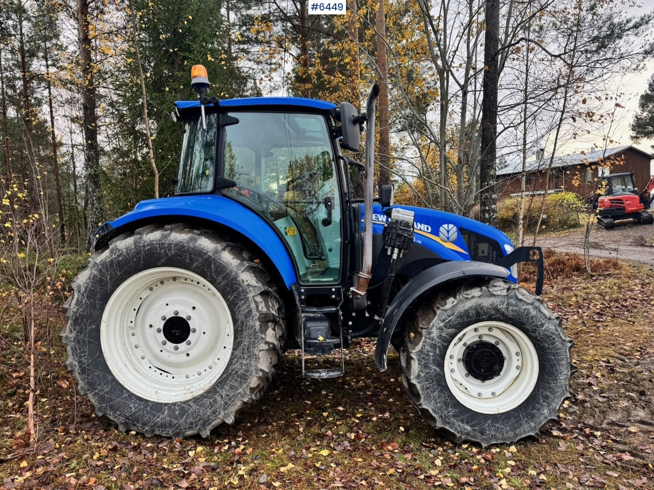 2014 New Holland T5.115 w/ Brackets and Central. 2400 hours! - Farm tractor: picture 2 2014 New Holland T5.115 w/ Brackets and Central. 2400 hours! - Farm tractor: picture 2