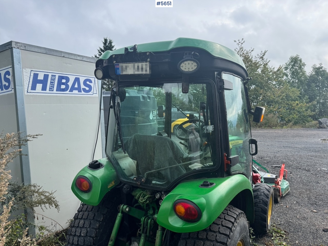 Farm tractor 2018 John Deere 3045R with front hydraulics and front PTO: picture 6 Farm tractor 2018 John Deere 3045R with front hydraulics and front PTO: picture 6