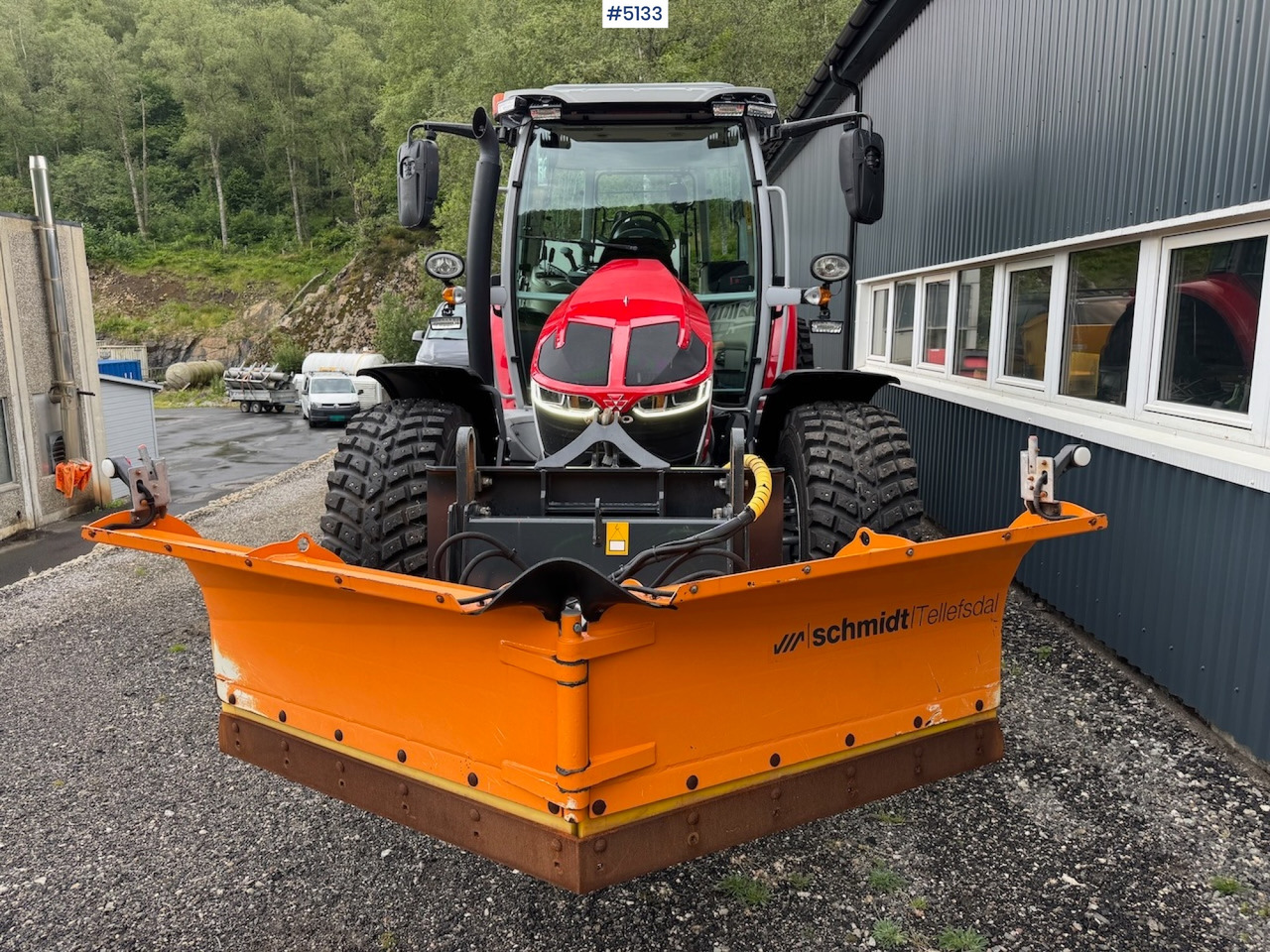 2022 Massey Ferguson 5S.105 w/front hydraulics and plowing rig - Farm tractor: picture 3 2022 Massey Ferguson 5S.105 w/front hydraulics and plowing rig - Farm tractor: picture 3