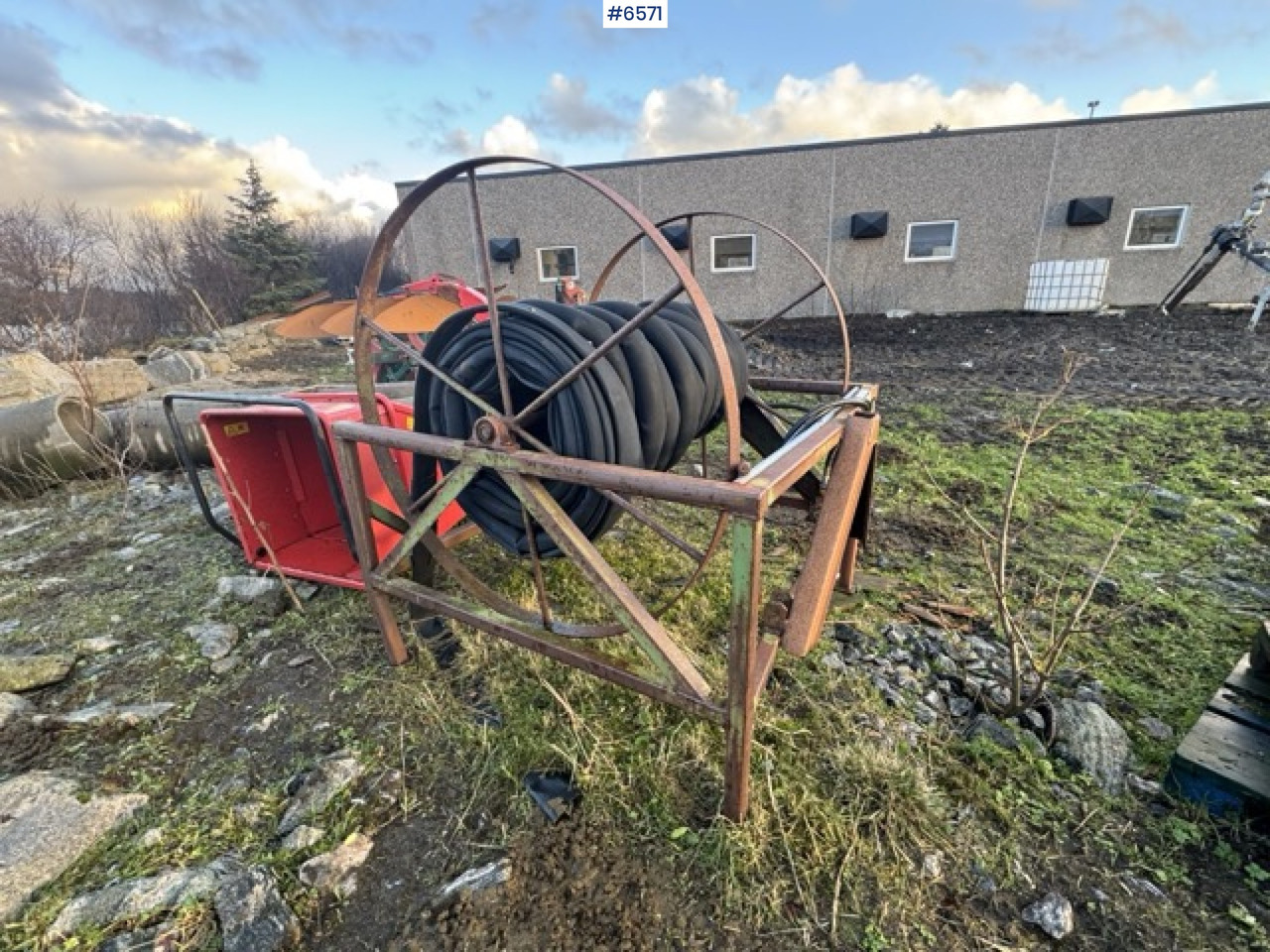 Cable drum - Construction equipment: picture 1 Cable drum - Construction equipment: picture 1