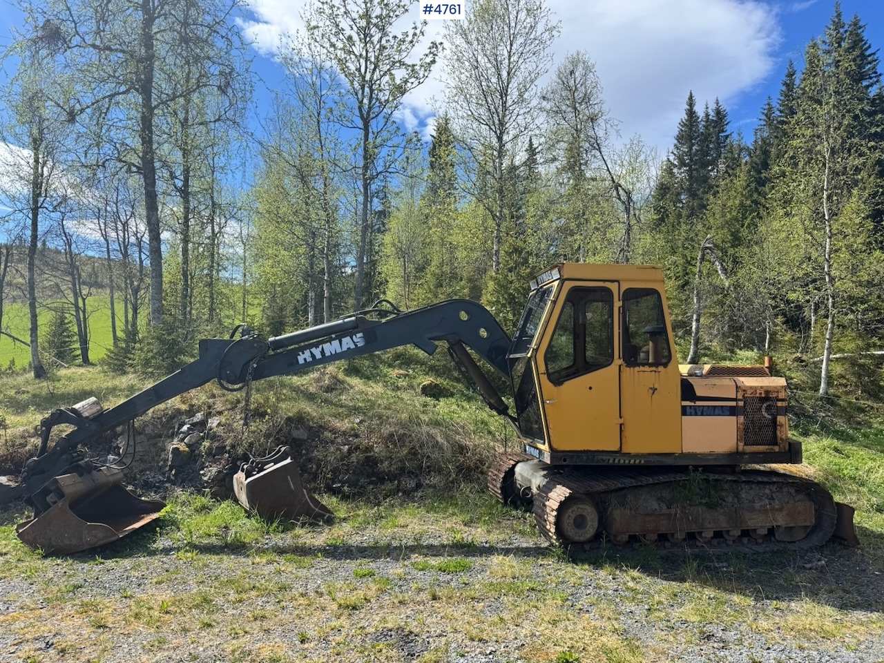 Circa 1990 Hymas 82R Crawler excavator w/ 2 buckets. - Excavator: picture 1 Circa 1990 Hymas 82R Crawler excavator w/ 2 buckets. - Excavator: picture 1