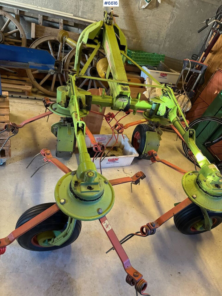 Claas WAS 360 Spreader disc - Hay and forage equipment: picture 1 Claas WAS 360 Spreader disc - Hay and forage equipment: picture 1