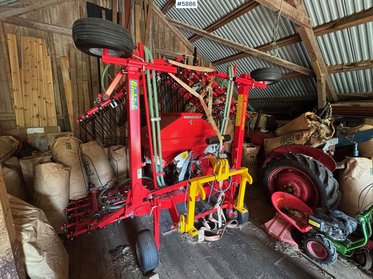 Einböck Pneumaticstar-STI 600 pneumatic seeder, year 2020. Never used – like new! - Combine seed drill: picture 4 Einböck Pneumaticstar-STI 600 pneumatic seeder, year 2020. Never used – like new! - Combine seed drill: picture 4