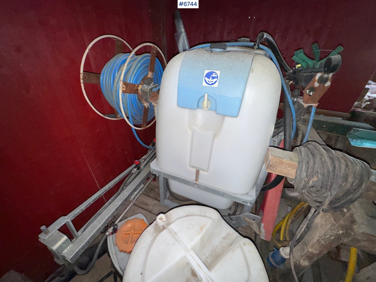 Field sprayer 8 meters - Sprayer: picture 4 Field sprayer 8 meters - Sprayer: picture 4