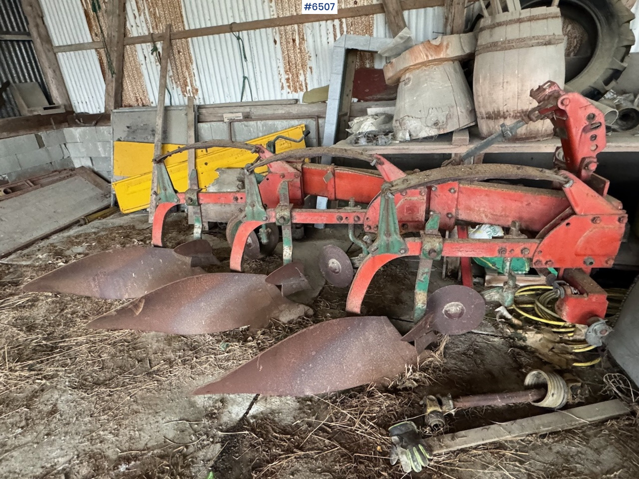 Kverneland 3-furrow plough - Soil tillage equipment: picture 5 Kverneland 3-furrow plough - Soil tillage equipment: picture 5