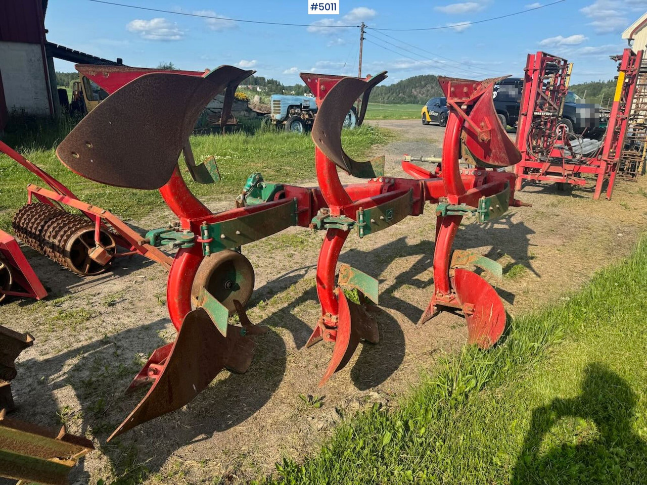 Kverneland Mod. E 3-blade reversible plough - Soil tillage equipment: picture 2 Kverneland Mod. E 3-blade reversible plough - Soil tillage equipment: picture 2