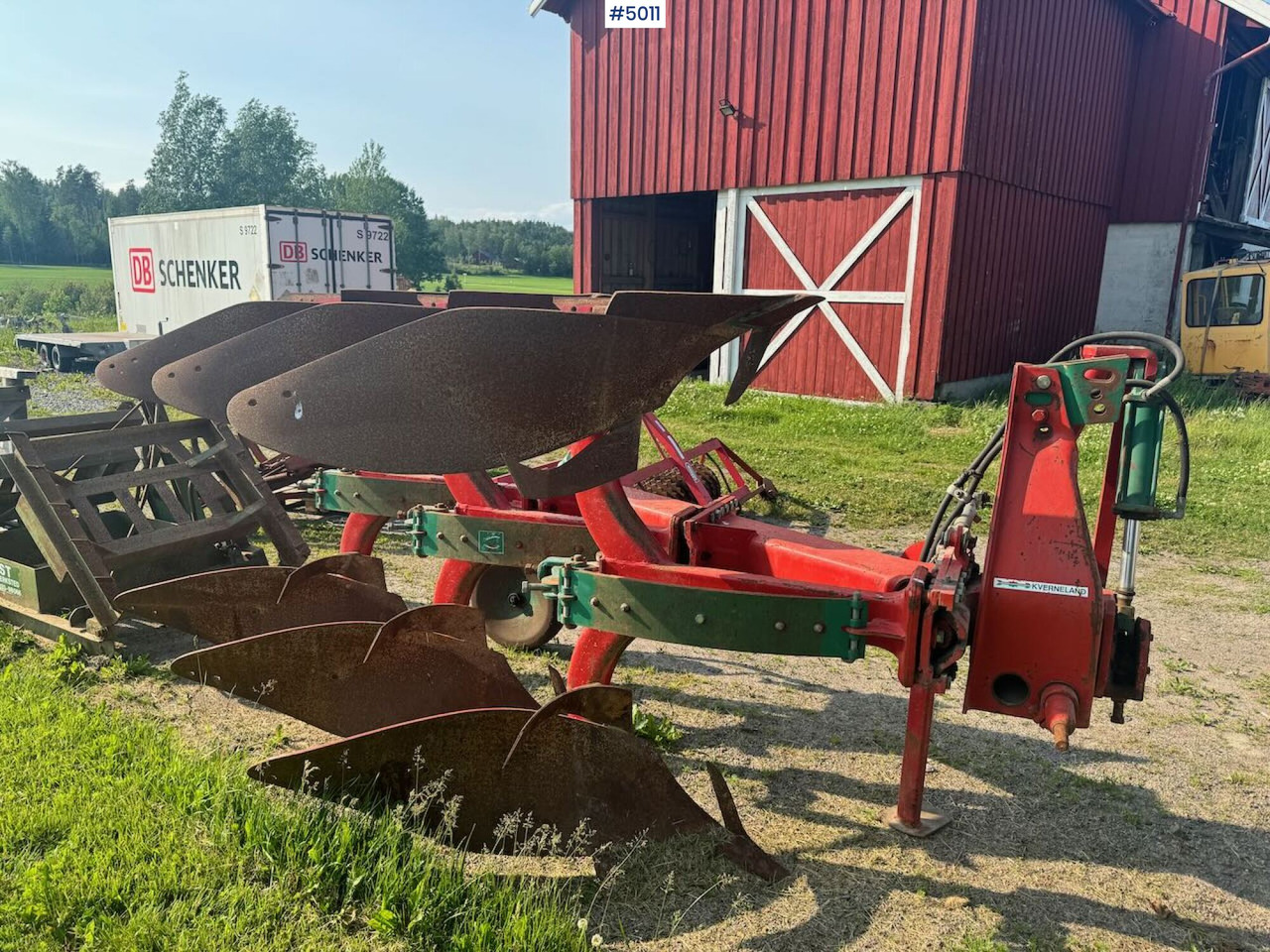 Kverneland Mod. E 3-blade reversible plough - Soil tillage equipment: picture 3 Kverneland Mod. E 3-blade reversible plough - Soil tillage equipment: picture 3