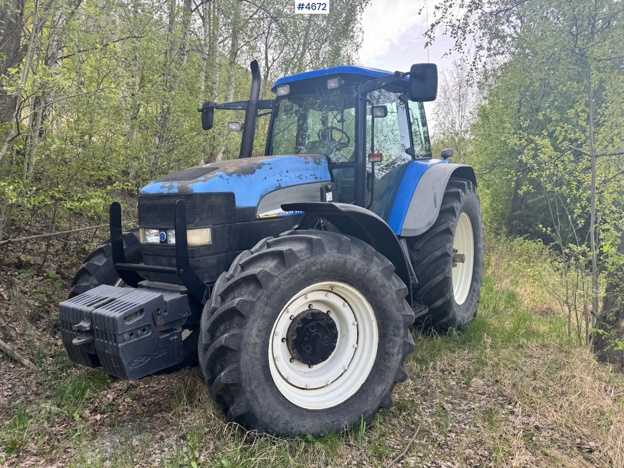 New Holland TM190 4x4 with Brackets – 5775 hours. - Farm tractor: picture 1 New Holland TM190 4x4 with Brackets – 5775 hours. - Farm tractor: picture 1